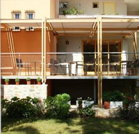 Astoria Hotel ترولو المظهر الخارجي الصورة